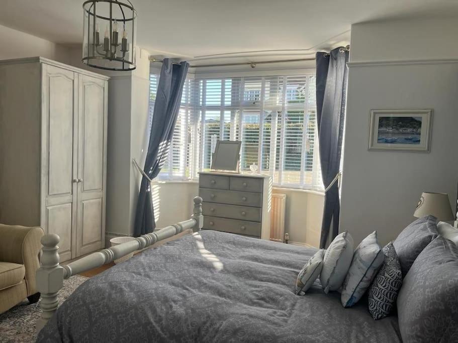 Blue Anchor House - Seaview, Hot Tub Apartments Esterno foto