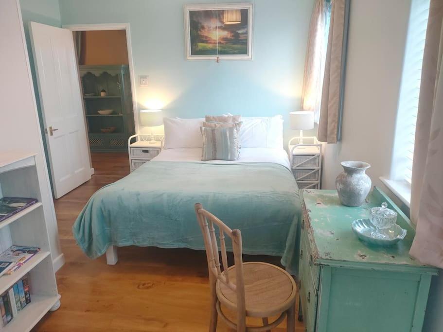 Blue Anchor House - Seaview, Hot Tub Apartments Esterno foto