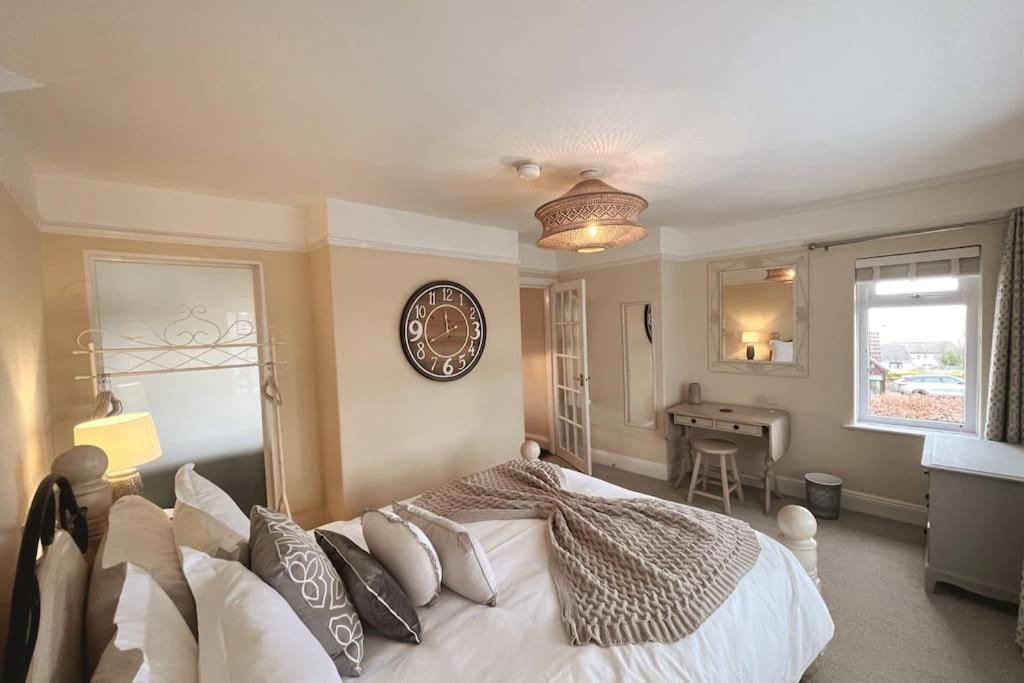 Blue Anchor House - Seaview, Hot Tub Apartments Esterno foto