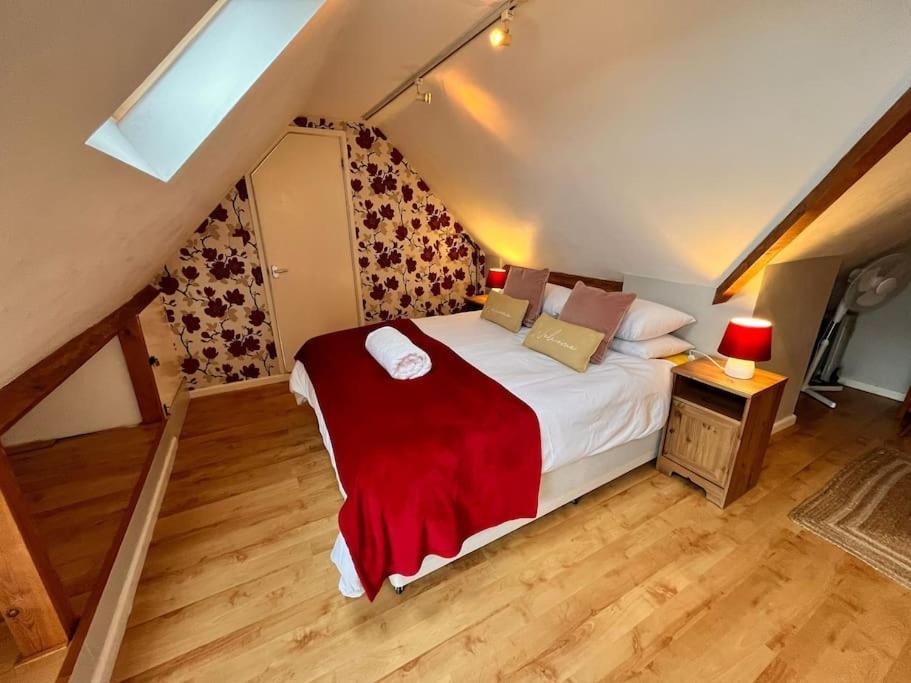 Blue Anchor House - Seaview, Hot Tub Apartments Esterno foto