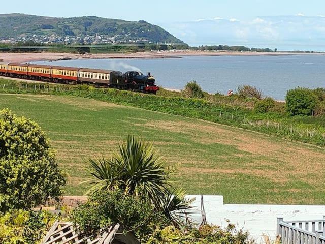 Blue Anchor House - Seaview, Hot Tub Apartments Esterno foto